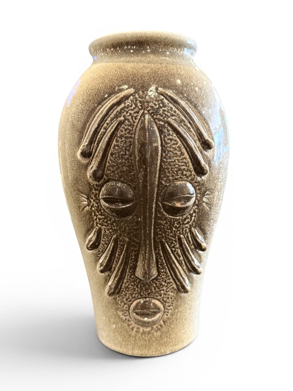 M 480 AG Rare ceramic vase by A. Liyolo signed and dated