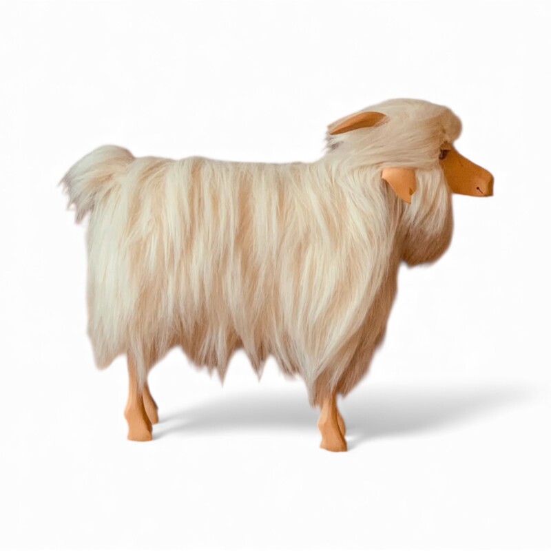 M 483 CY Wood and Wood sculpture