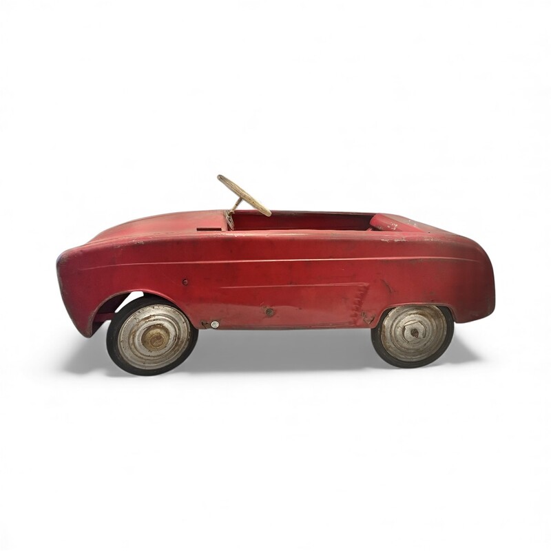 M 484 APO vintage red pedal car by Triang, 1960’s
