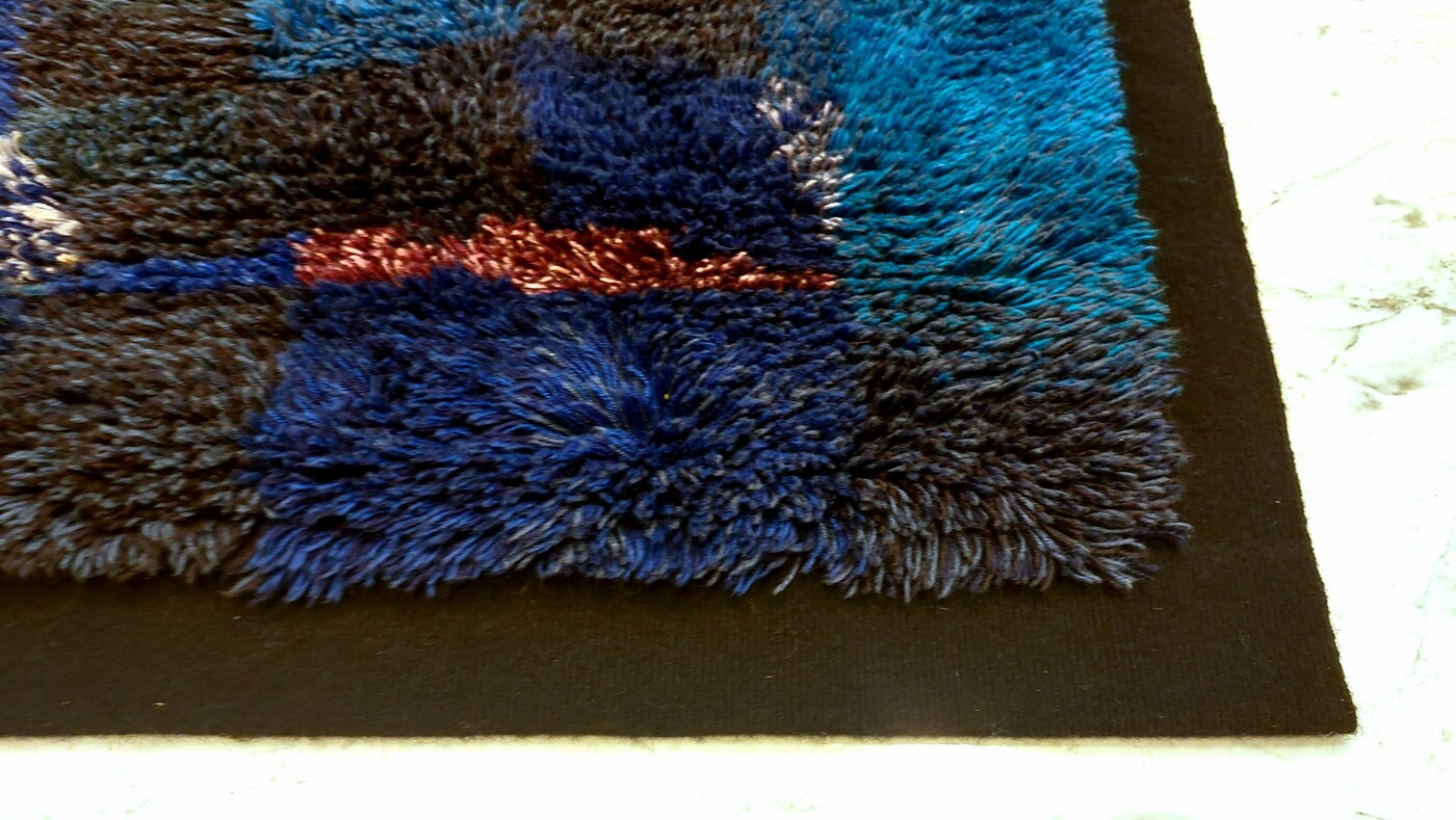 M 494 JC Wall abstract wool tapestry 1970s 