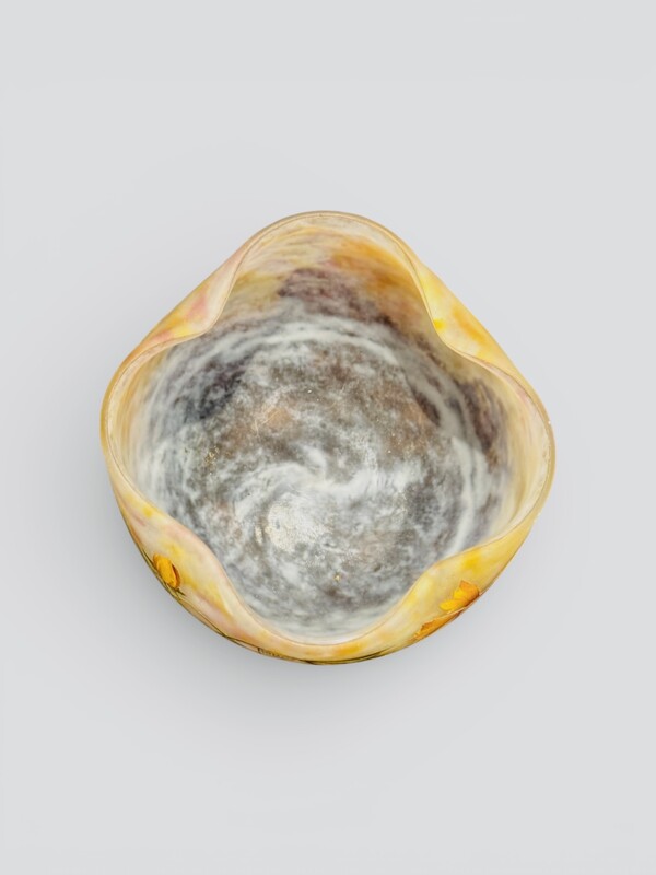 M 505 AG Daum Nancy Marguerites 