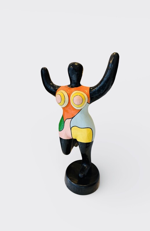 M 506 AG Rare XXL papier mâché sculpture ins. Niki de Saint Phale circa 1990