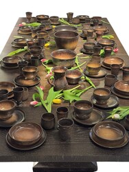 M 508 AV rare service pour 12 personnes en ceramique de vallauris par Jean Marais, signé, 89 pièces,