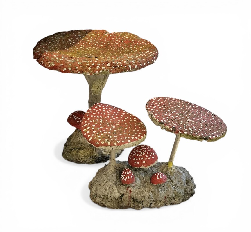 M 527 YD concrete decorative mushrooms