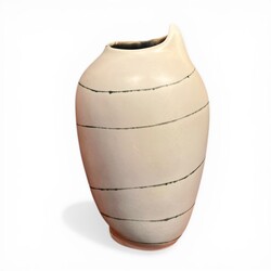 M 529 FL organic form ceramic vase 