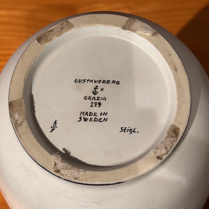 M 540 AS Swedish Ceramic vase , Stig Lindberg, Gustavberg ceramic, ca 1960,