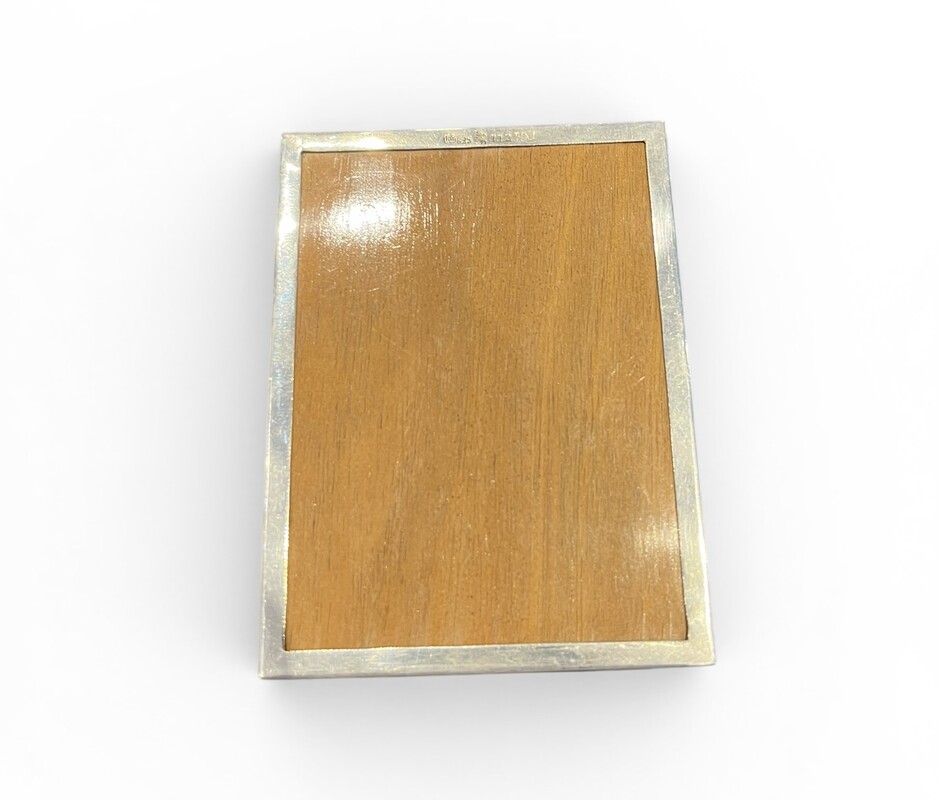 M 542 APO silver box 835 with cedar interior, monogrammed B for King Baudouin of the belgians. 
