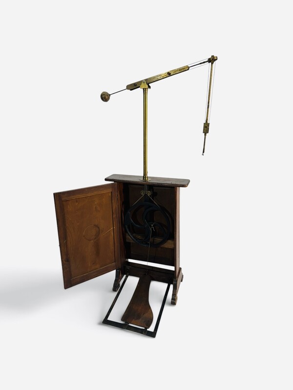 M 544 AG rare late 19th century dentist’s milling machine 