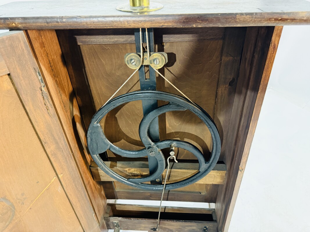 M 544 AG rare late 19th century dentist’s milling machine 