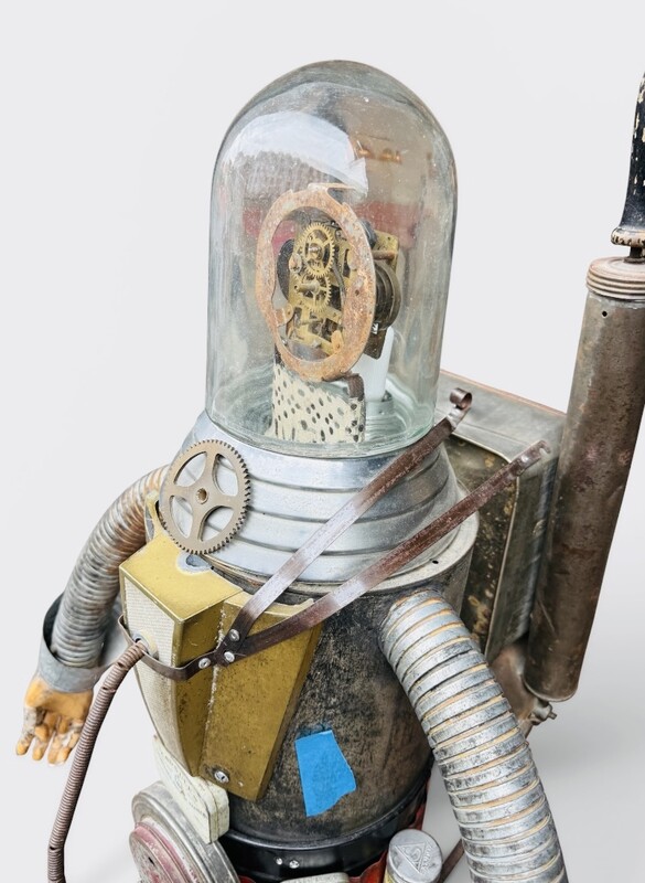 M 566 AG Large robot by Miguel Fernandez with certicate of authenticity