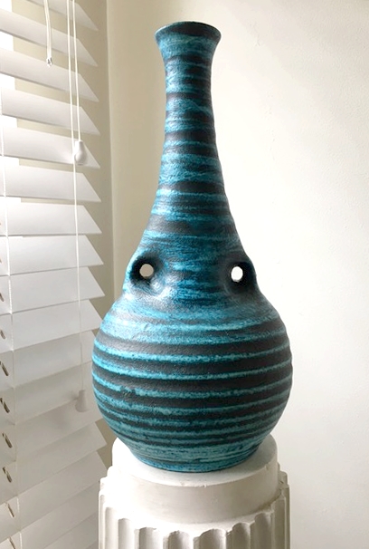 M 618 YD Accolay ceramic vase, France 1950s