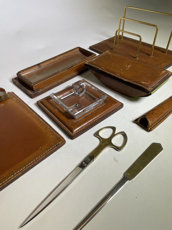 M 622 artys set bureau DELVAUX cuir circa 1980 7 pieces