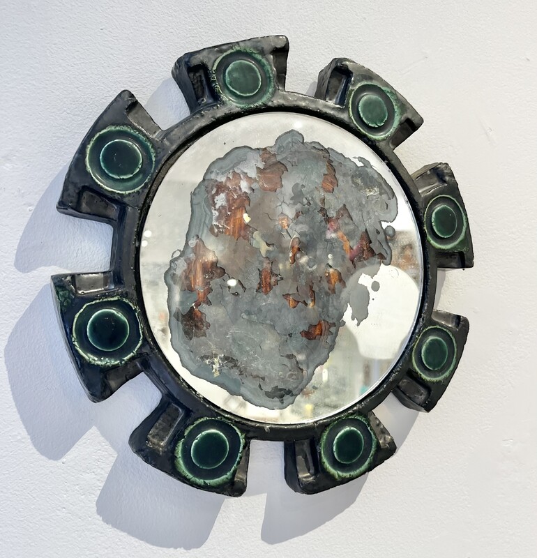 M 926 APO ceramic sun mirror signed « Atelier Berlemont »