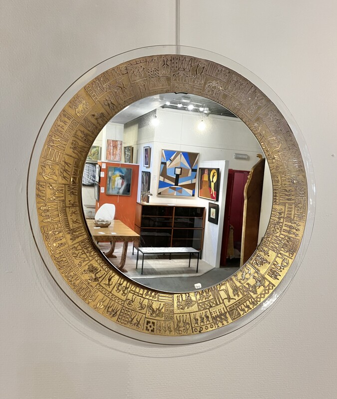 M 930 MH round mirror with zodiac signs 