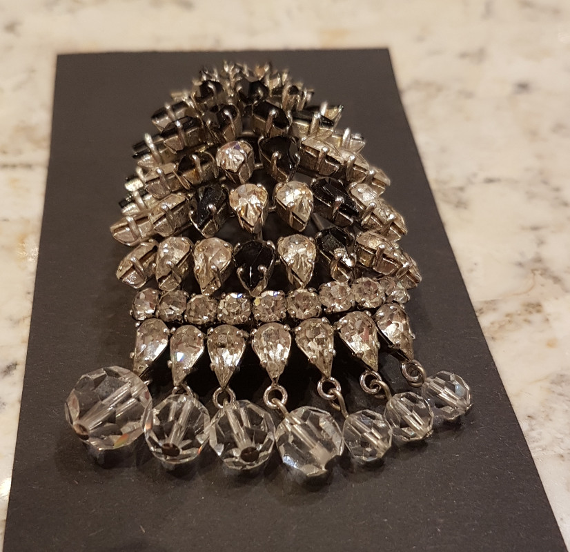 M 977 FD Broche Kramer pour Dior 1963