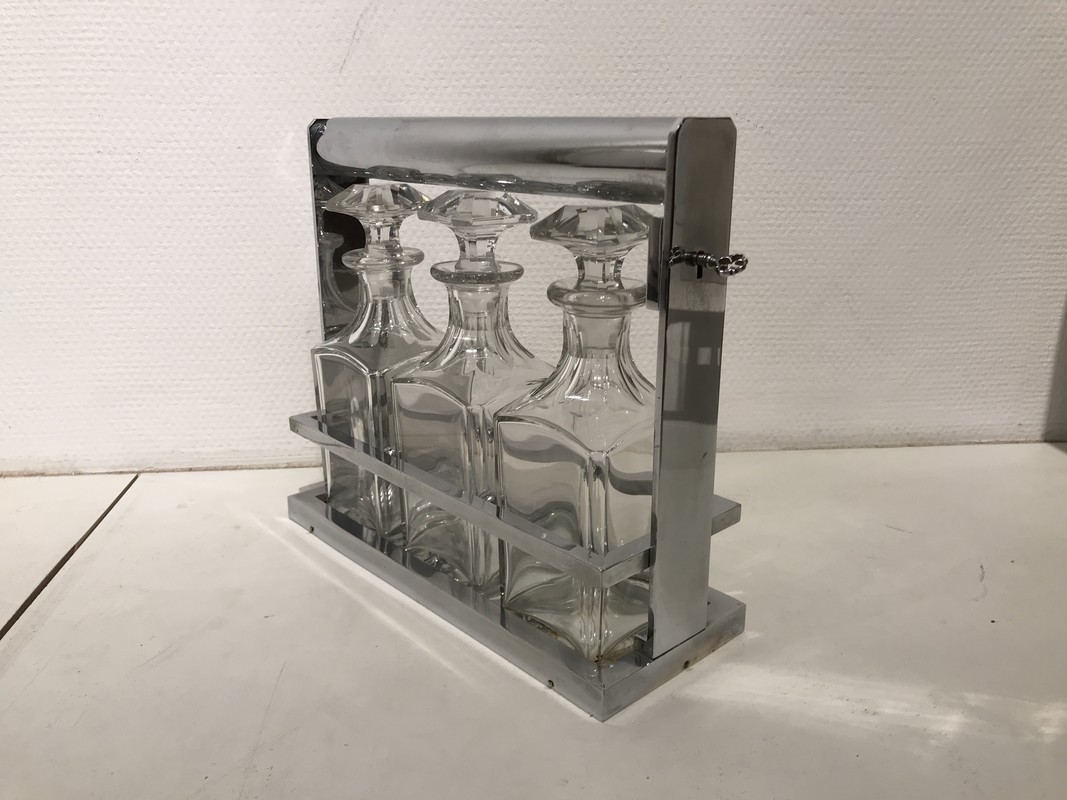 M60 artys cave a liqueur Jacques Adnet 1930