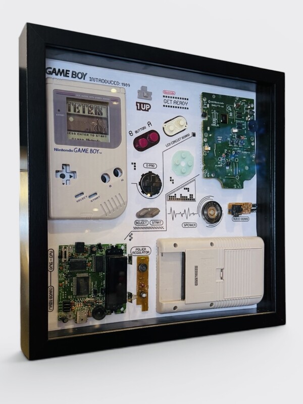 P 229 AG Geek Nintendo Game boy 