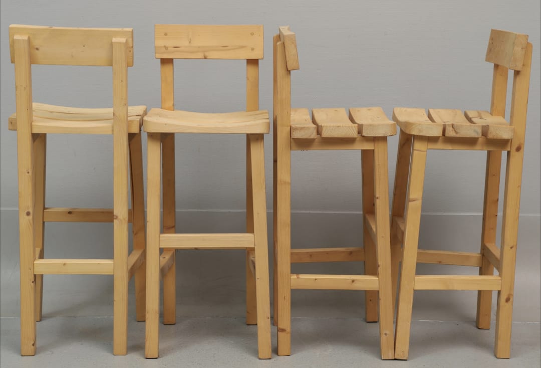 S 089 DAN set of pine stools 