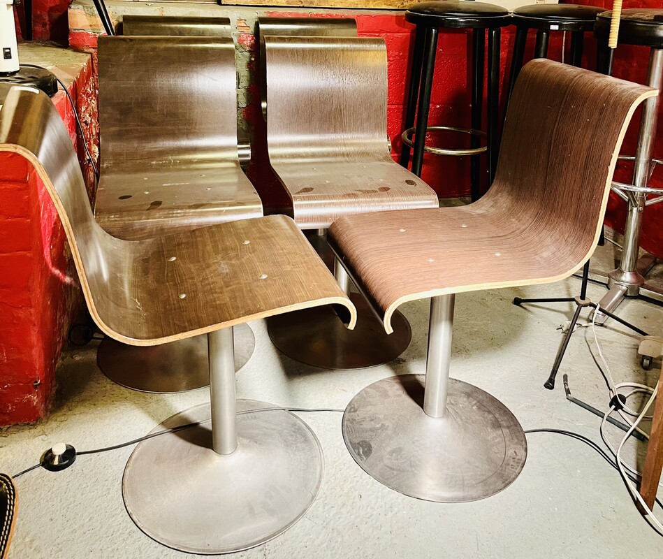 S 095 JC set of 6 plywood chairs 