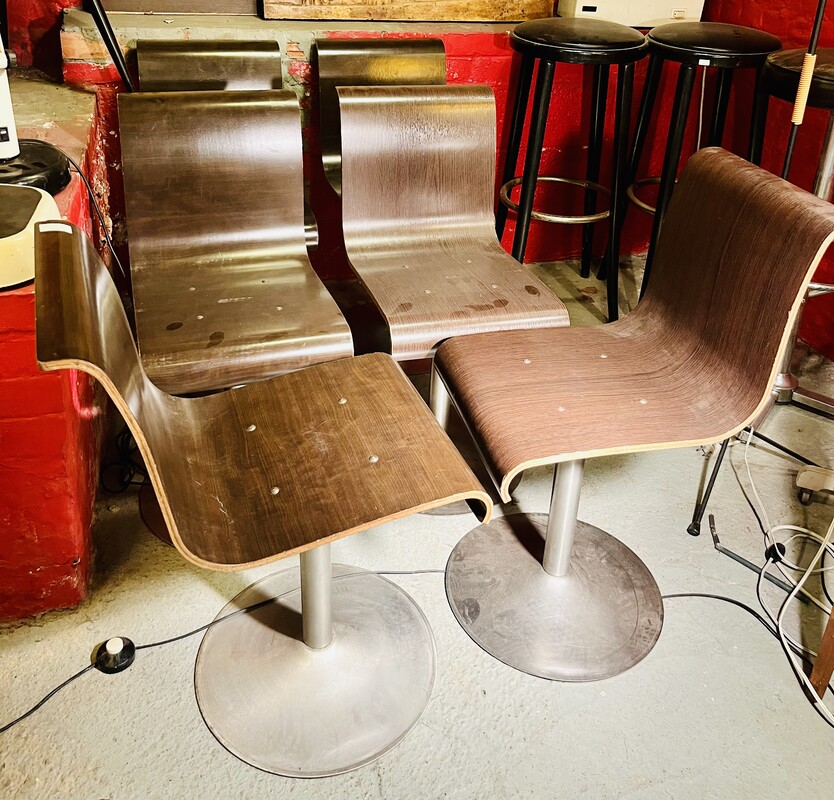 S 095 JC set of 6 plywood chairs 