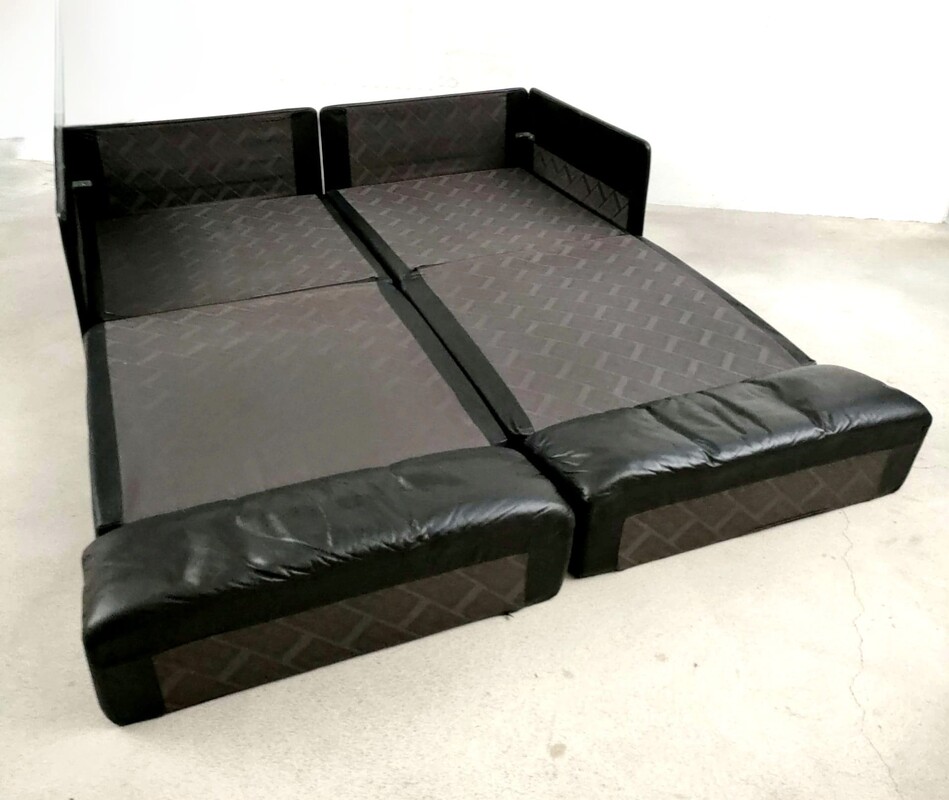 S 176 JC Black leather modular sofa Desede 1970s