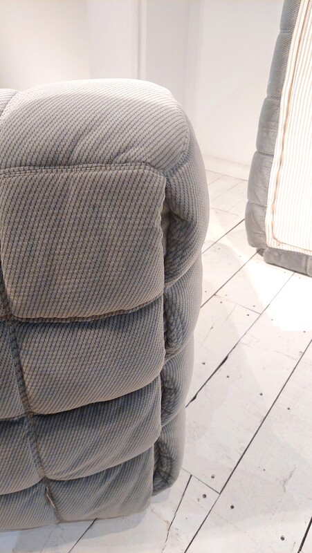 S 191 JC Chair and sofa Kashima in light grey rib fabric by Michel Ducaroy for Ligne Roset, France 1980s