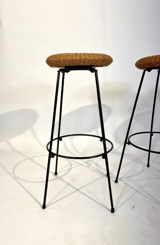 S 208 AG set of 3 Barstool seating mobil Rattan 1960
