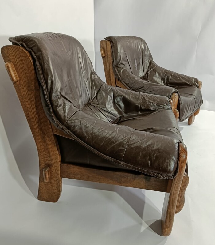 S 224 YO pair of brown leather and wood armchairs, 1970’s