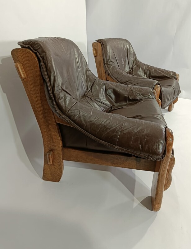 S 224 YO pair of brown leather and wood armchairs, 1970’s