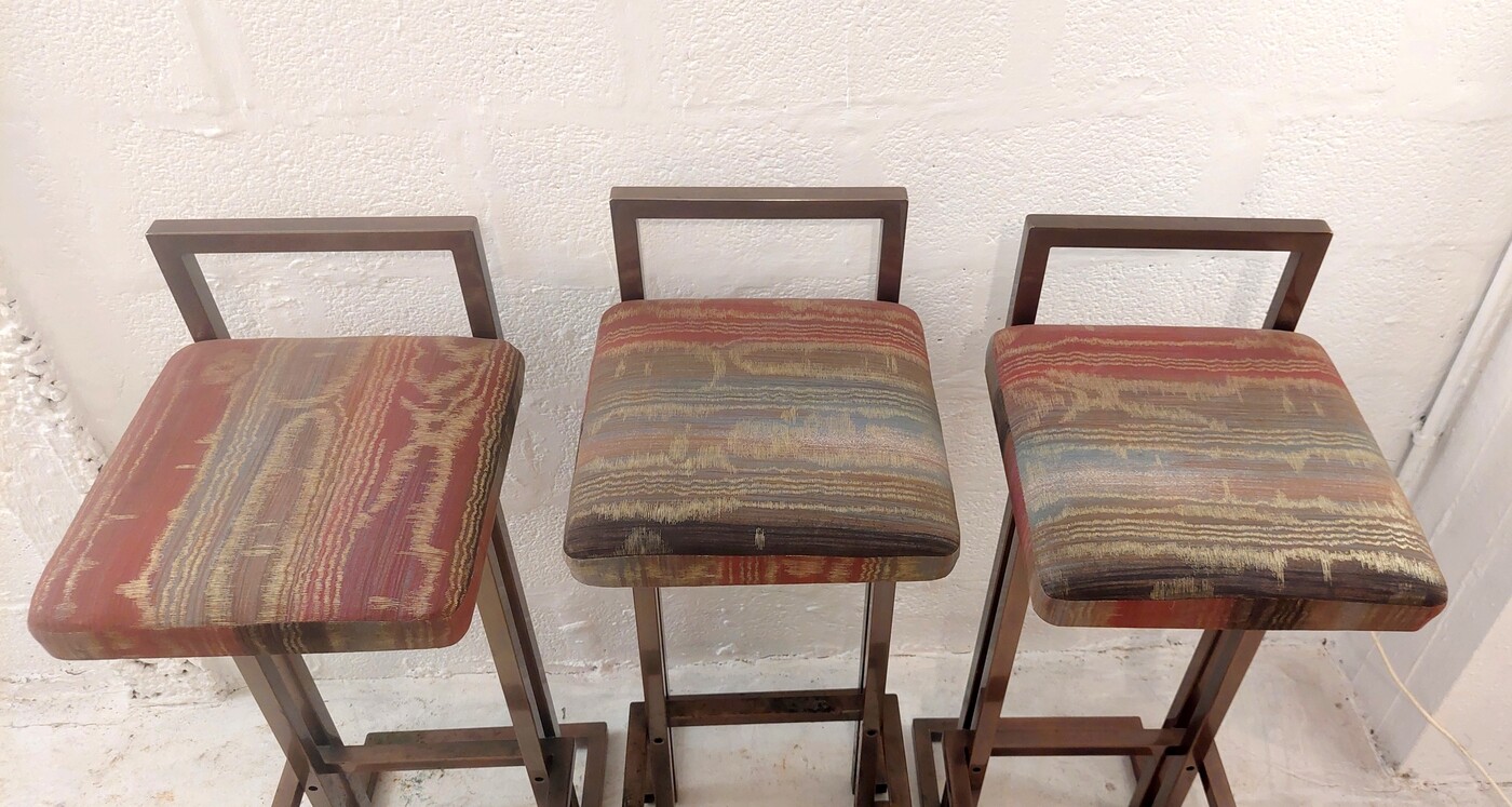 S 227 JC Set of 3 metal bar stools with gunmetal patina, 1980s