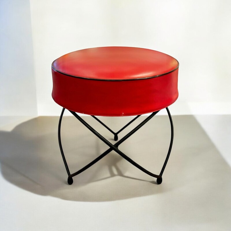 S 229 APO Round red tripod stool, 1950’s