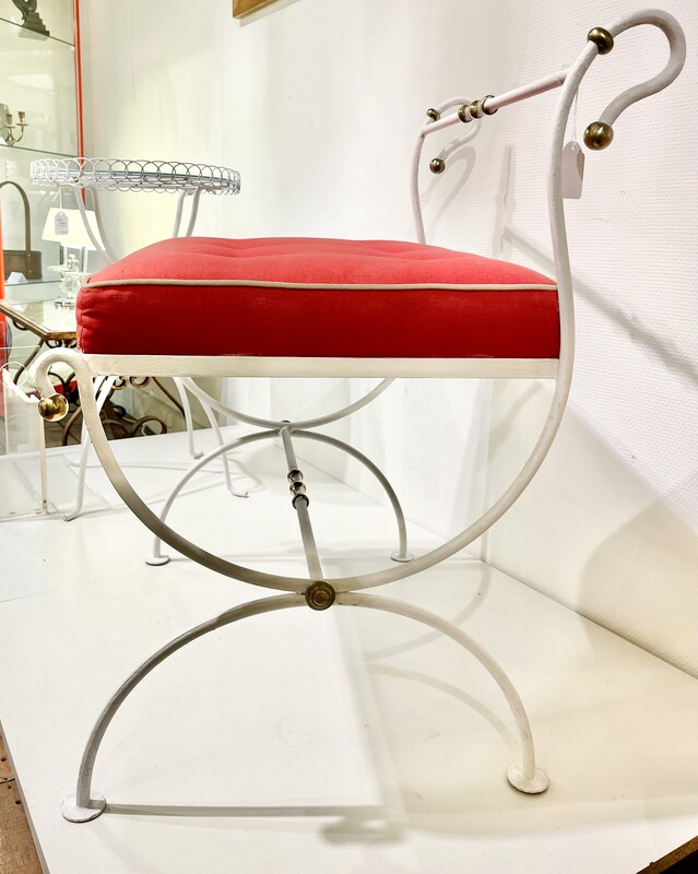 S 229 RP white and red seat, wrought iron 