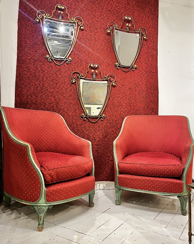 S 237 JD/RC pair of red and green Louis XV armchairs, 1940’s