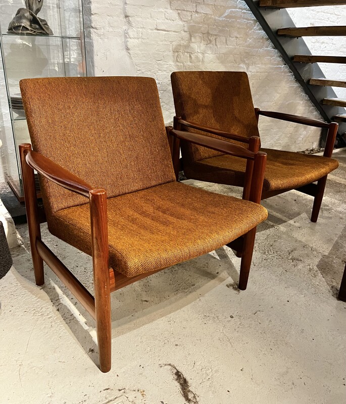 S 245 TH pair of Norvegian armchairs 