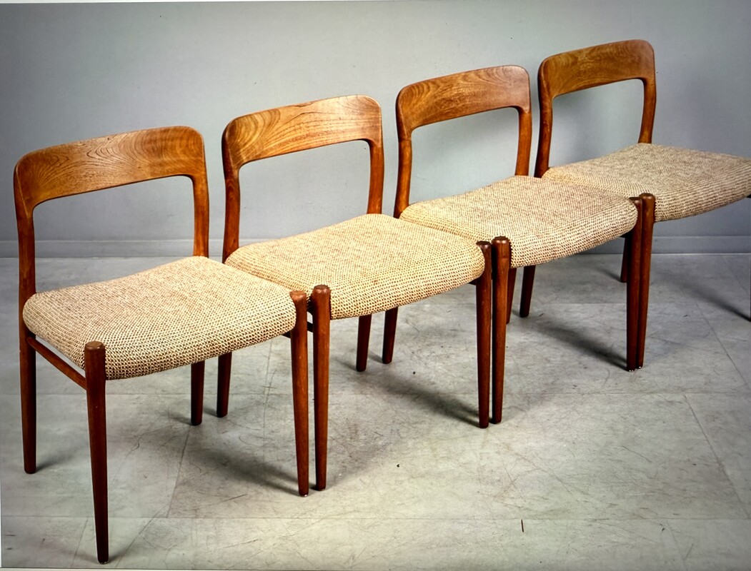S 247 AG set of 4 teak chairs by Niels Otto moller mid 75