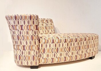 S 247 JFC day bed with graphic fabric 
