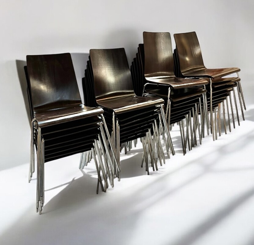 S 248 AG set of 34 stackable chairs