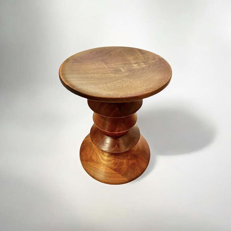 S 255 AV/AG Eames stool for Herman Miller