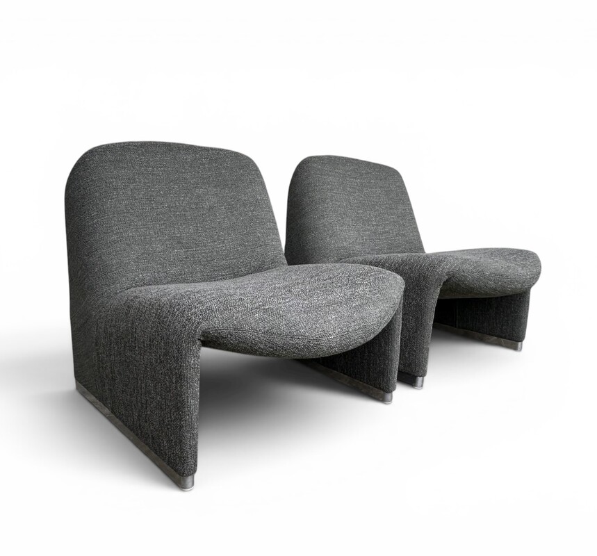 S 258 JB Pair Alky Chairs, Design by Giancarlo Piretti for Anonima Castelli, 1980s Reupholstered in Minotti fabric