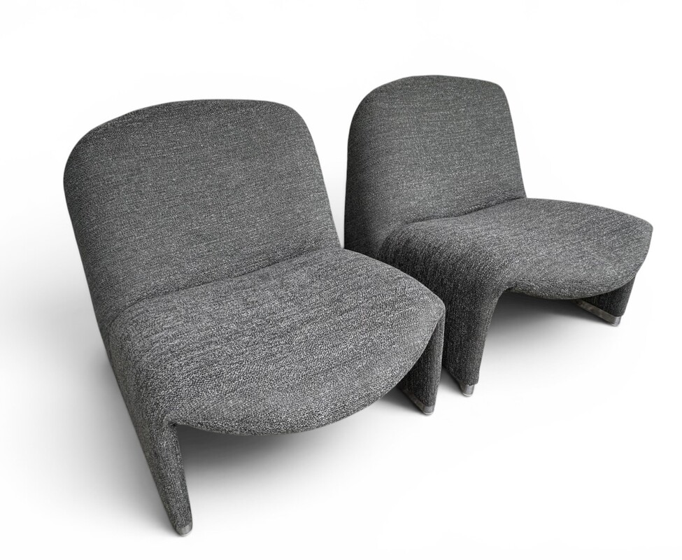 S 258 JB Pair Alky Chairs, Design by Giancarlo Piretti for Anonima Castelli, 1980s Reupholstered in Minotti fabric