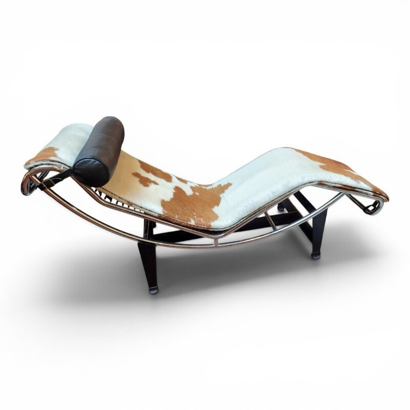 S 265 JC LC4 Lounge chair by Le Corbusier, nummered edition for Cassina