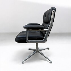 S 266 AG  Charles Eames lobby chair ES 105 Herman Miller 1980