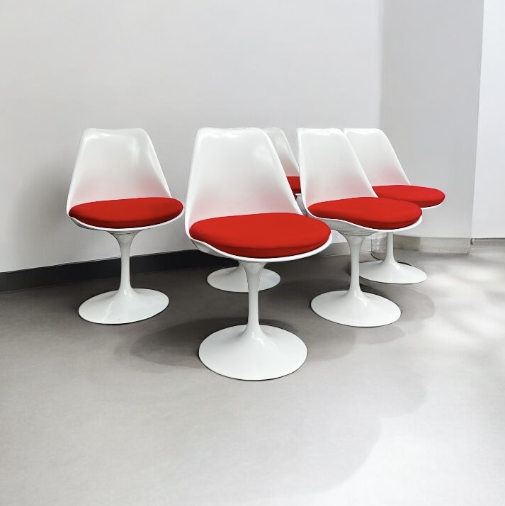 S 267 AV/AG set of 6 Eero Saarinen tulip chairs, Knoll Edition 