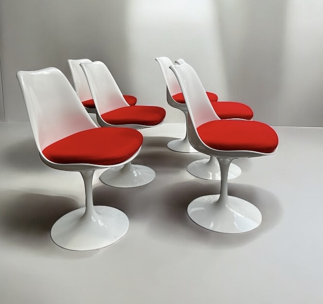S 267 AV/AG set of 6 Eero Saarinen tulip chairs, Knoll Edition 