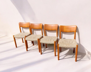 S 271 JC Set 4 solid teak dining chairs by Boltinge Denmark 1970s