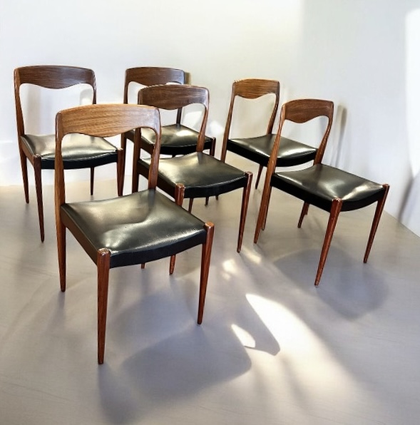 S 272 APO set of 6 teak scandinavian chairs 