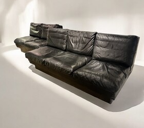 S 295 YD set of 2 brown leather sofas 
