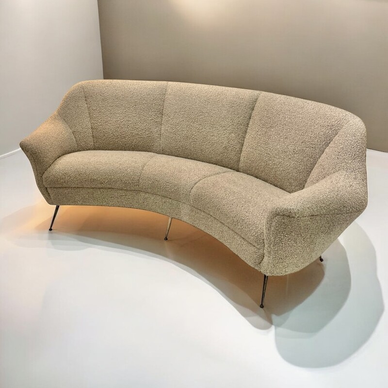 S 301 JD/RC restored curved sofa by Ico Parisi, circa 1950 - 1960