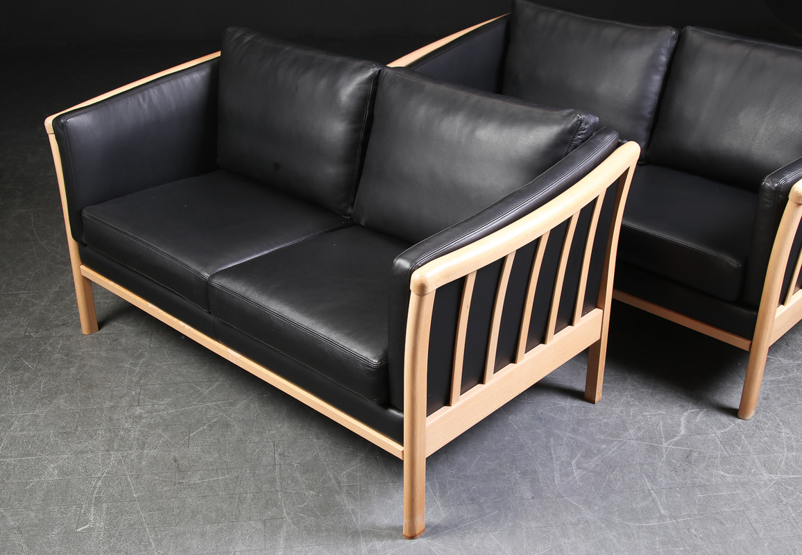 S 313 JC Pair leather danish sofas