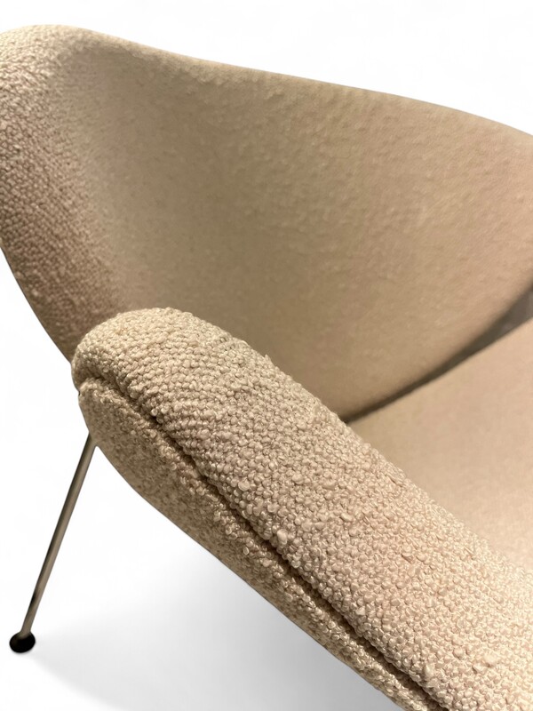S 329 JB Pair of ORANGE SLICE CHAIRS Design PIERRE PAULIN for ARTIFORT, NEW UPHOLSTERY
